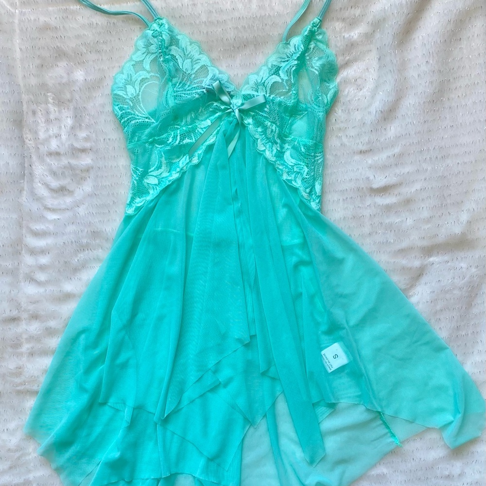 Lace Bodice Irregular Hem Nightgown